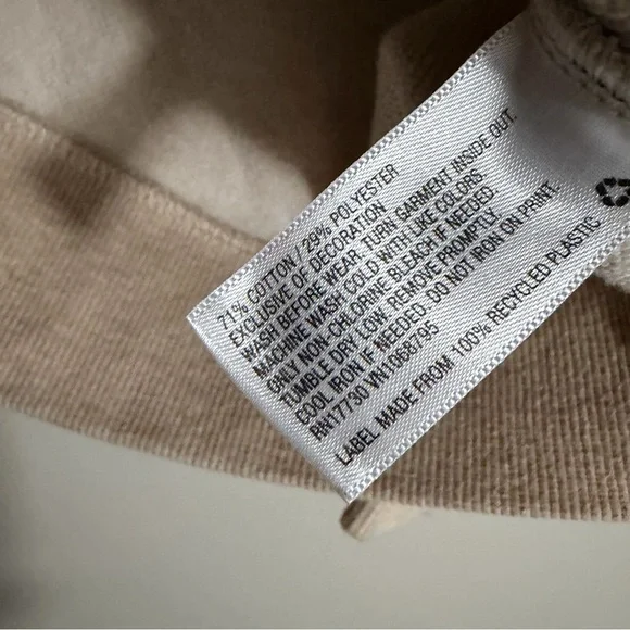 Cat & Jack Tan Bear Graphic Sweatshirt Boys 3T - Picture 4 of 5